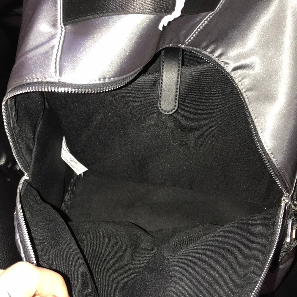 NEW WITH TAGS KENDALL+KYLIE BACKPACK!🎒✨ - Picture 4 of 7